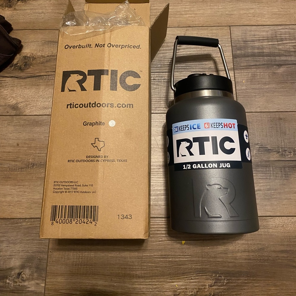 RTIC Half Gallon Jug